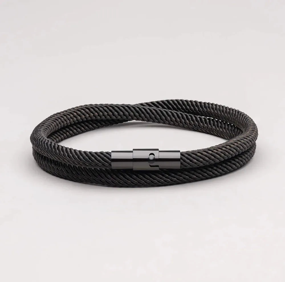 Minimalistisches schwarzes Tau-Armband Wave
